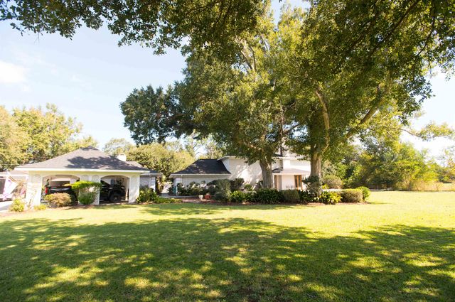 213 West 86th Street, Cut Off, LA 70345