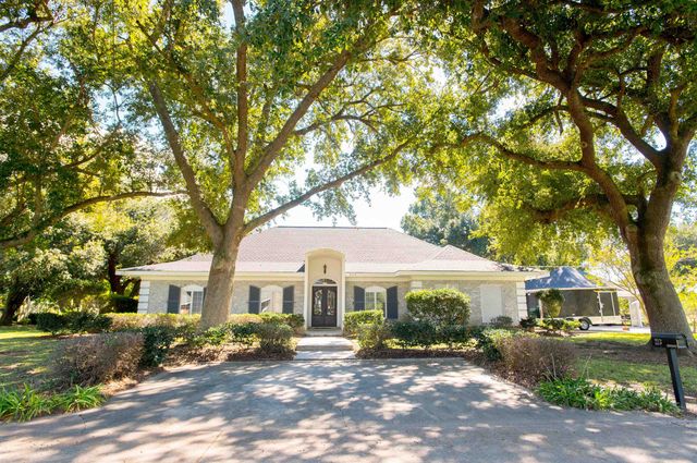 213 West 86th Street, Cut Off, LA 70345