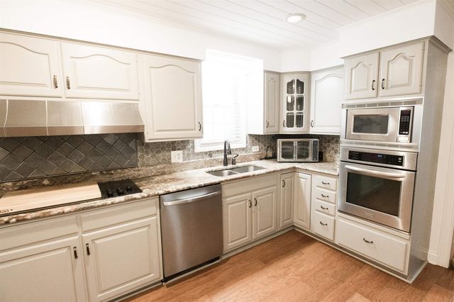 213 West 86th Street, Cut Off, LA 70345