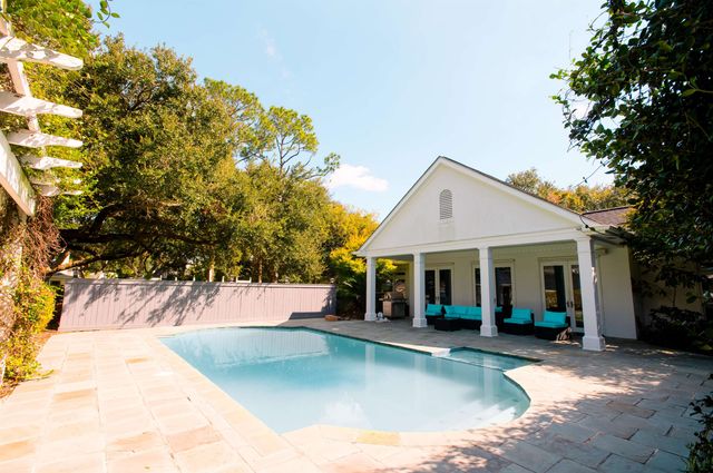 213 West 86th Street, Cut Off, LA 70345