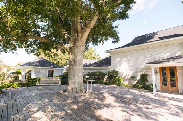 213 West 86th Street, Cut Off, LA 70345