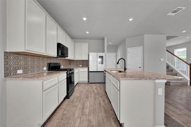 101 Crescent ST, Georgetown, TX 78626