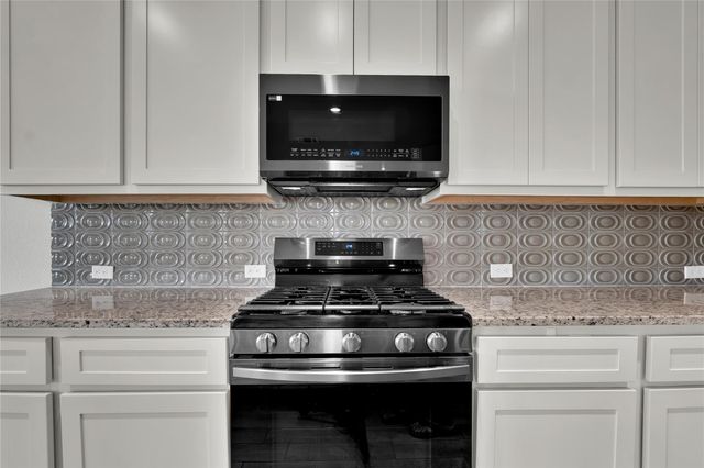 101 Crescent ST, Georgetown, TX 78626