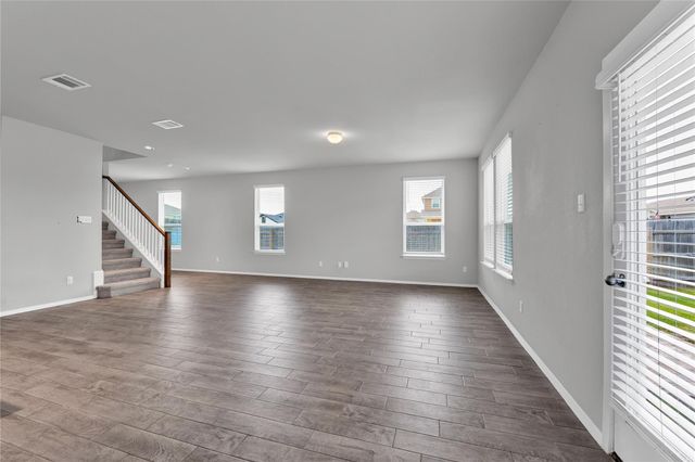 101 Crescent ST, Georgetown, TX 78626