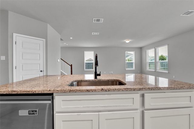 101 Crescent ST, Georgetown, TX 78626