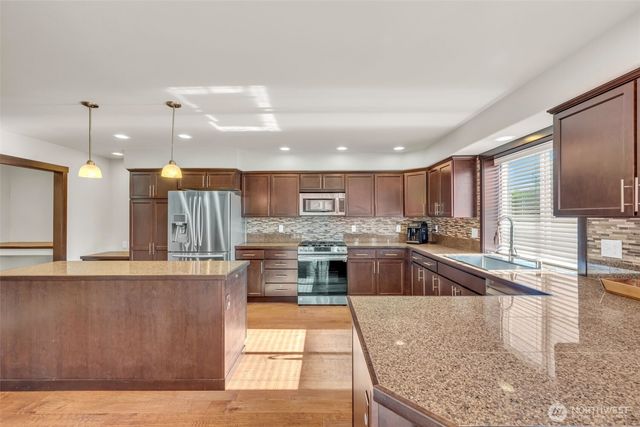 17732 82nd Drive NE, Arlington, WA 98223