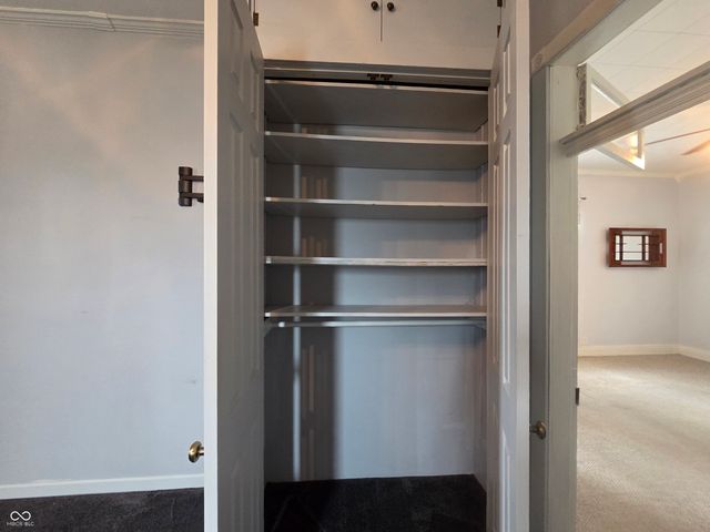 2871 W High Street, Flat Rock, IN 47234