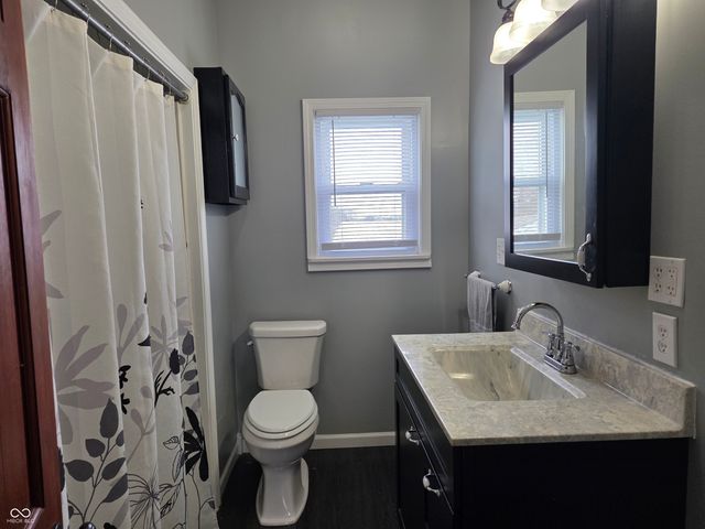 2871 W High Street, Flat Rock, IN 47234