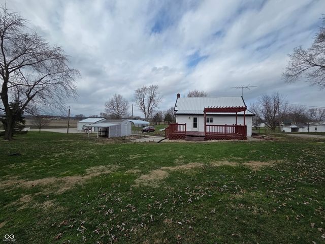 2871 W High Street, Flat Rock, IN 47234