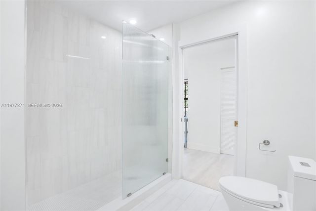 7829 La Mirada Dr, Boca Raton, FL 33433