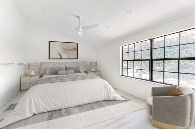 7829 La Mirada Dr, Boca Raton, FL 33433