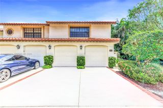 7829 La Mirada Dr, Boca Raton, FL 33433