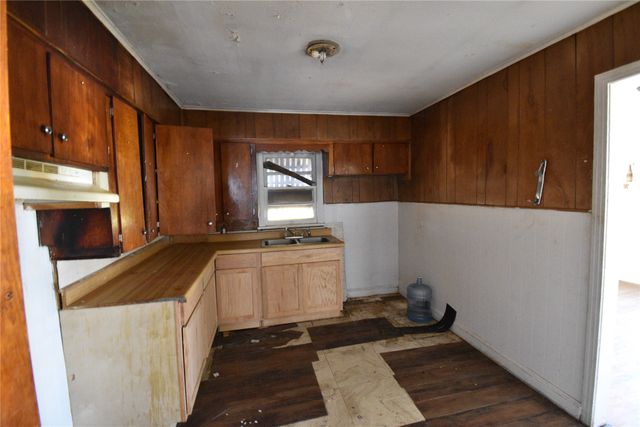 2031 Ashton Street, Shreveport, LA 71103