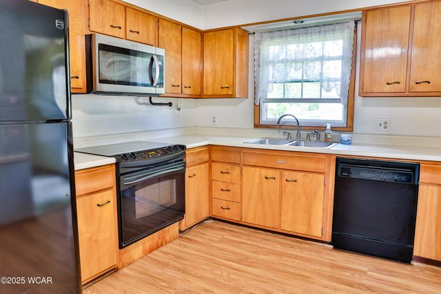 4940 Stewart Rd Road, Lima, OH 45801
