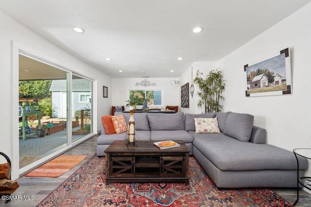 1135 Donner Avenue, Simi Valley, CA 93065