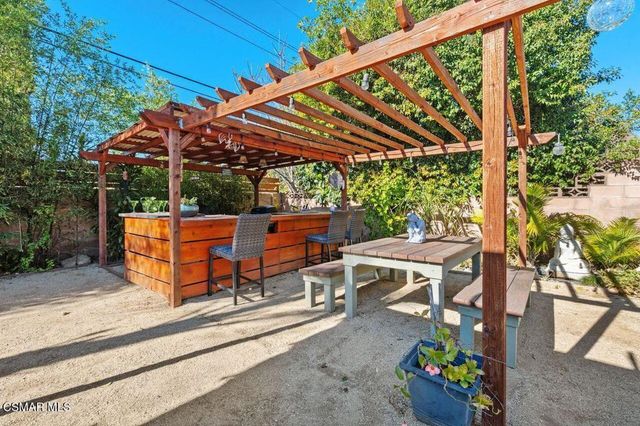 1135 Donner Avenue, Simi Valley, CA 93065