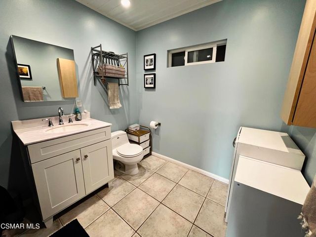 9333 Rowell Avenue, Chatsworth, CA 91311