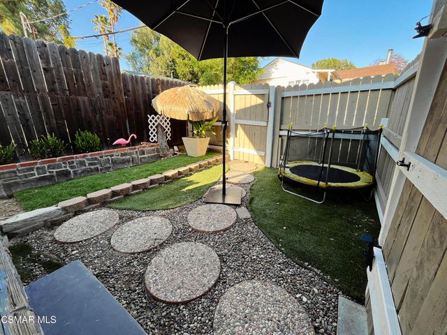 9333 Rowell Avenue, Chatsworth, CA 91311