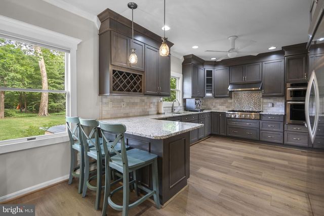 7 RIVERVIEW RD, Severna Park, MD 21146
