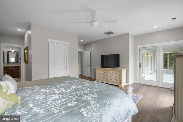 7 RIVERVIEW RD, Severna Park, MD 21146