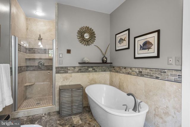 7 RIVERVIEW RD, Severna Park, MD 21146