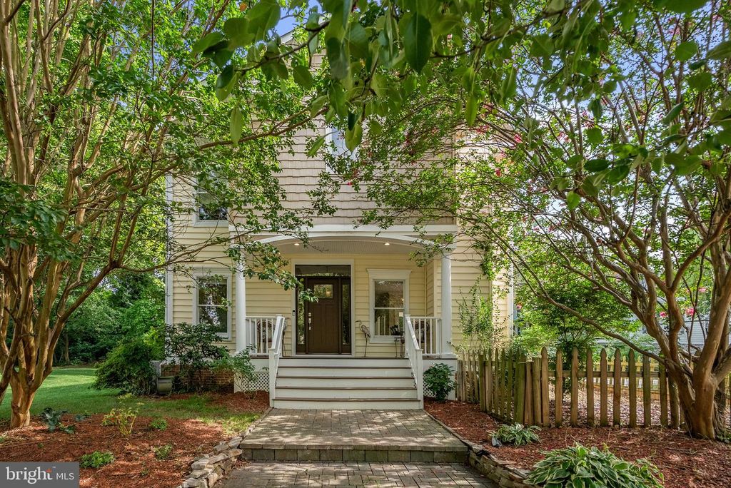 7 RIVERVIEW RD, Severna Park, MD 21146