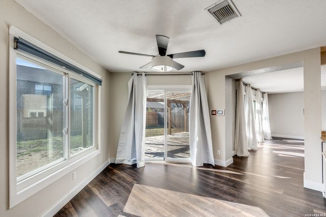 3609 Whitefield Sq, Schertz, TX 78154