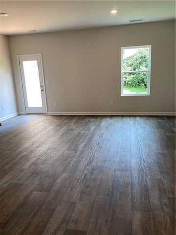 8339 Columbia Court, Palmetto, GA 30268