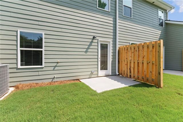 8339 Columbia Court, Palmetto, GA 30268