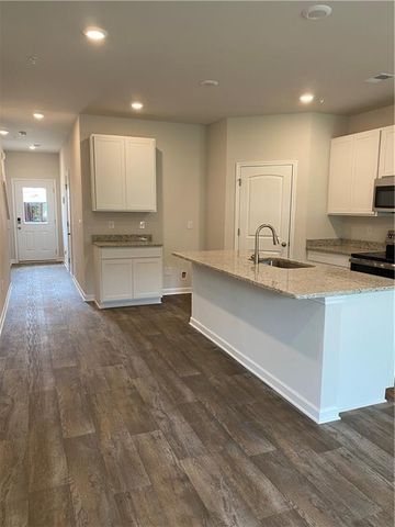 8339 Columbia Court, Palmetto, GA 30268