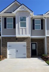 8339 Columbia Court, Palmetto, GA 30268