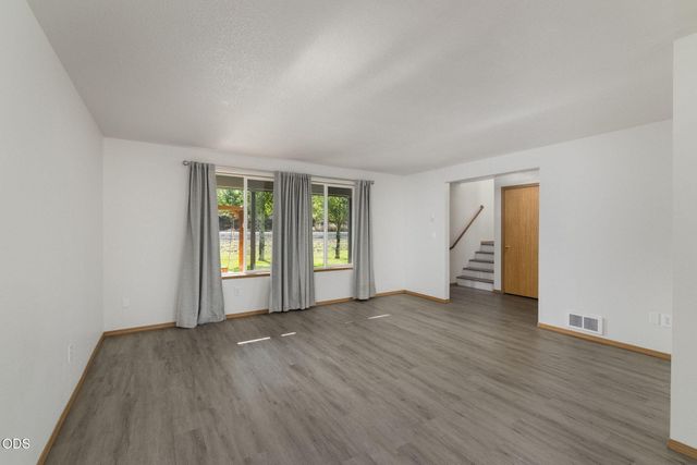 55135 Foster Road, Bend, OR 97707