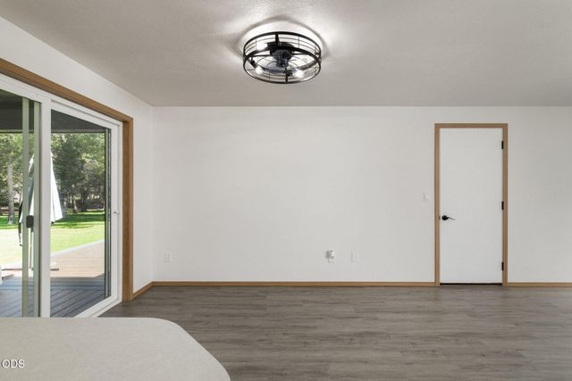 55135 Foster Road, Bend, OR 97707