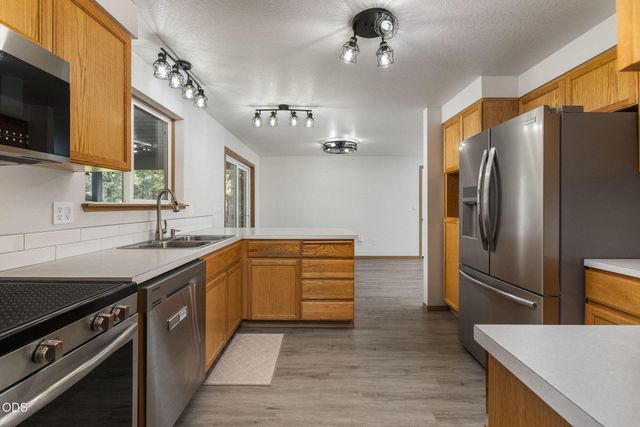 55135 Foster Road, Bend, OR 97707