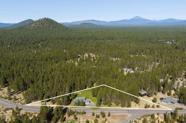 55135 Foster Road, Bend, OR 97707