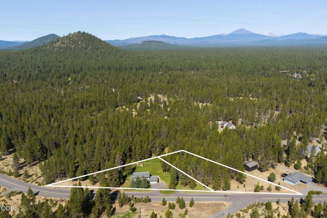 55135 Foster Road, Bend, OR 97707