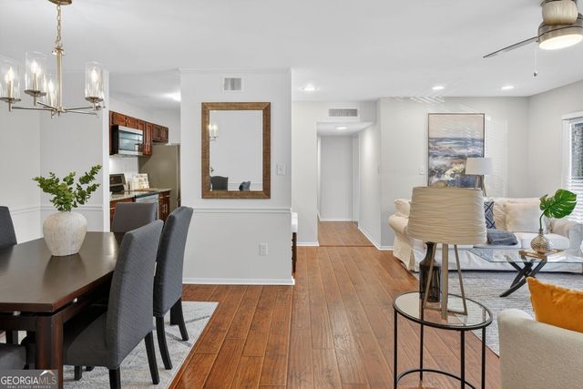 217 Tuxworth Circle, Decatur, GA 30033