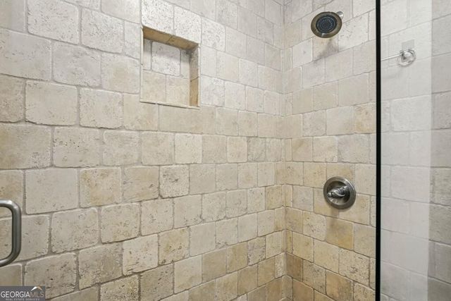 217 Tuxworth Circle, Decatur, GA 30033