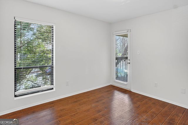 217 Tuxworth Circle, Decatur, GA 30033