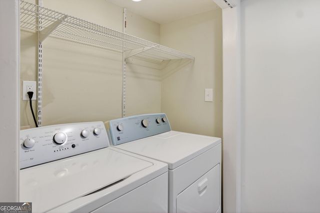 217 Tuxworth Circle, Decatur, GA 30033