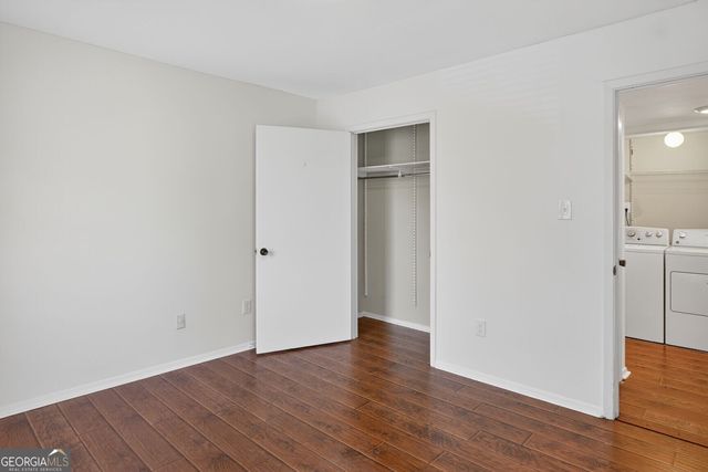 217 Tuxworth Circle, Decatur, GA 30033