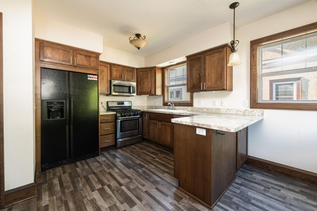 3242 Newton Avenue N, Minneapolis, MN 55412