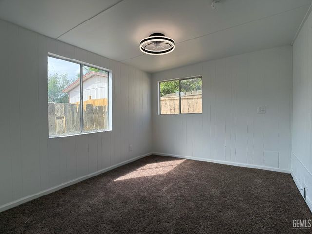 499 Pacheco Road 126, Bakersfield, CA 93307