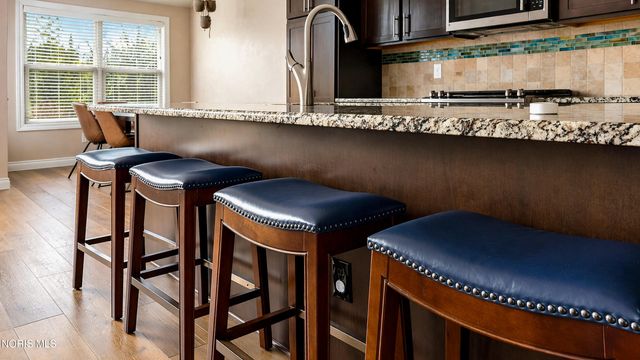 5519 Willow Circle, Sylvania, OH 43560