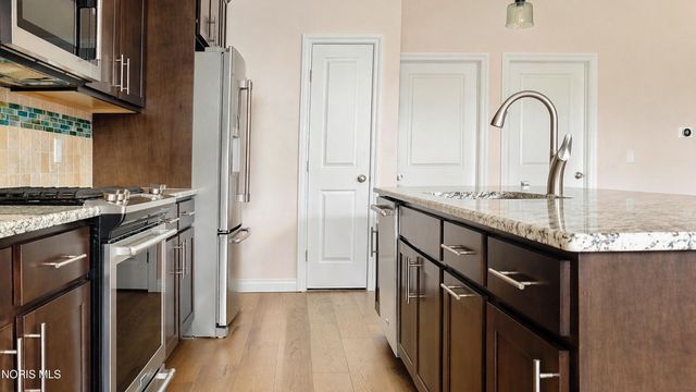 5519 Willow Circle, Sylvania, OH 43560