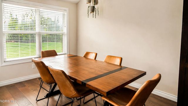 5519 Willow Circle, Sylvania, OH 43560