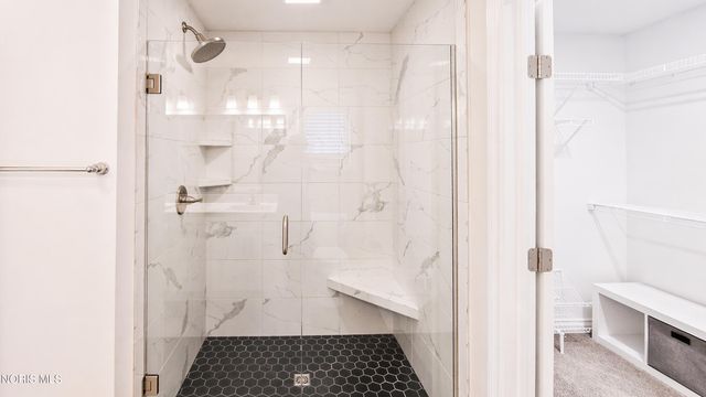 5519 Willow Circle, Sylvania, OH 43560