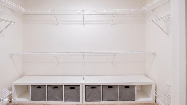 5519 Willow Circle, Sylvania, OH 43560