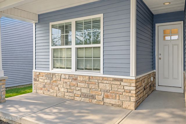 5519 Willow Circle, Sylvania, OH 43560