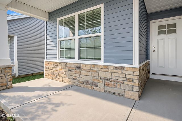 5519 Willow Circle, Sylvania, OH 43560